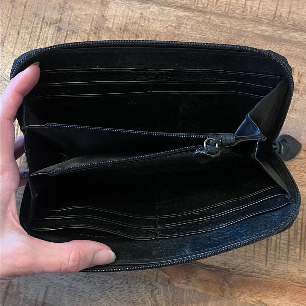 Brighton Zip Around Croc Patterned Wallet Full Size Western Vintage